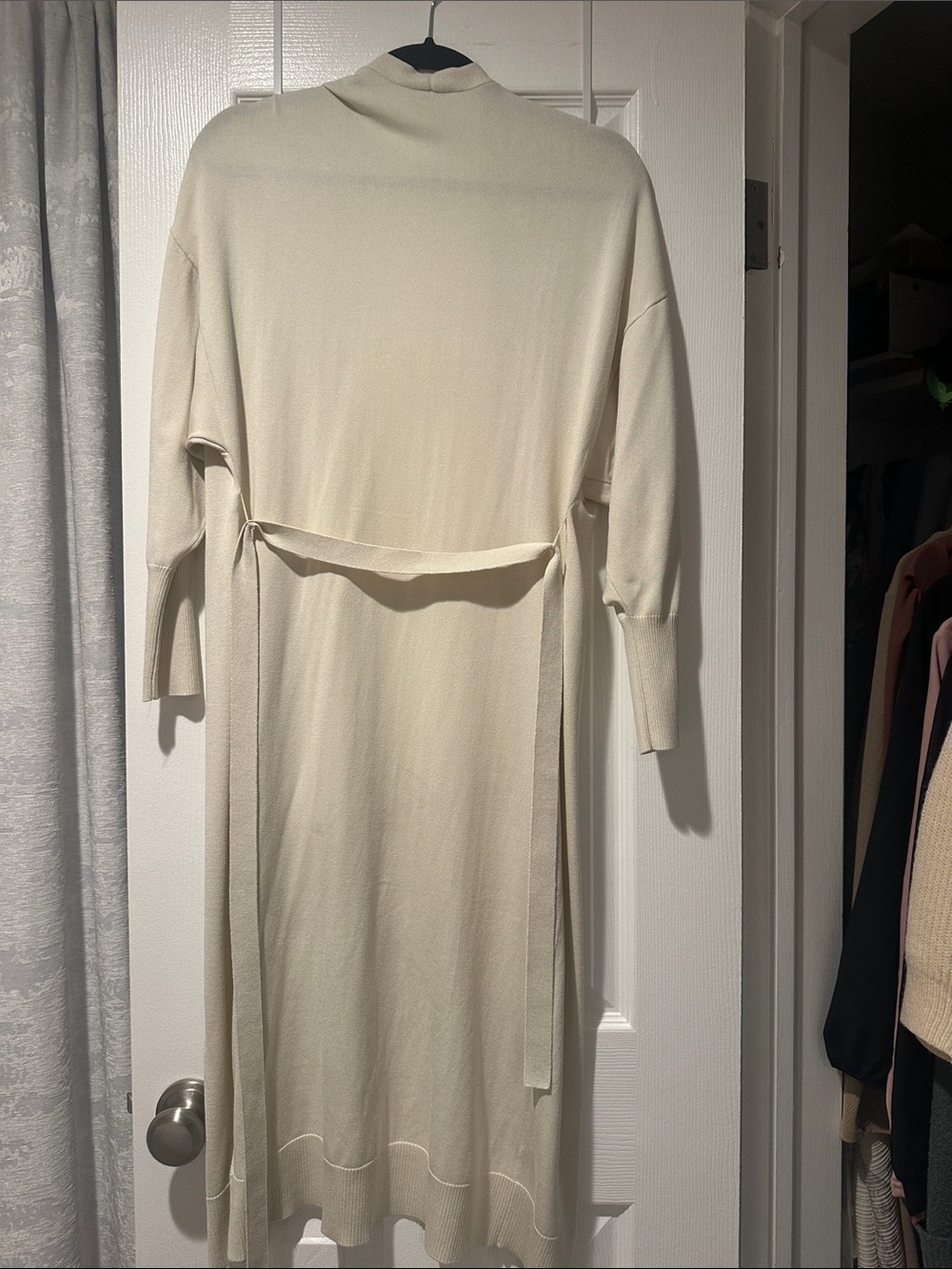 Express Long Open-Front Duster Robe in Cream - Picture 3 of 3